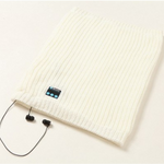 Warm Knitted Scarf with Bluetooth