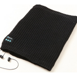 Warm Knitted Scarf with Bluetooth
