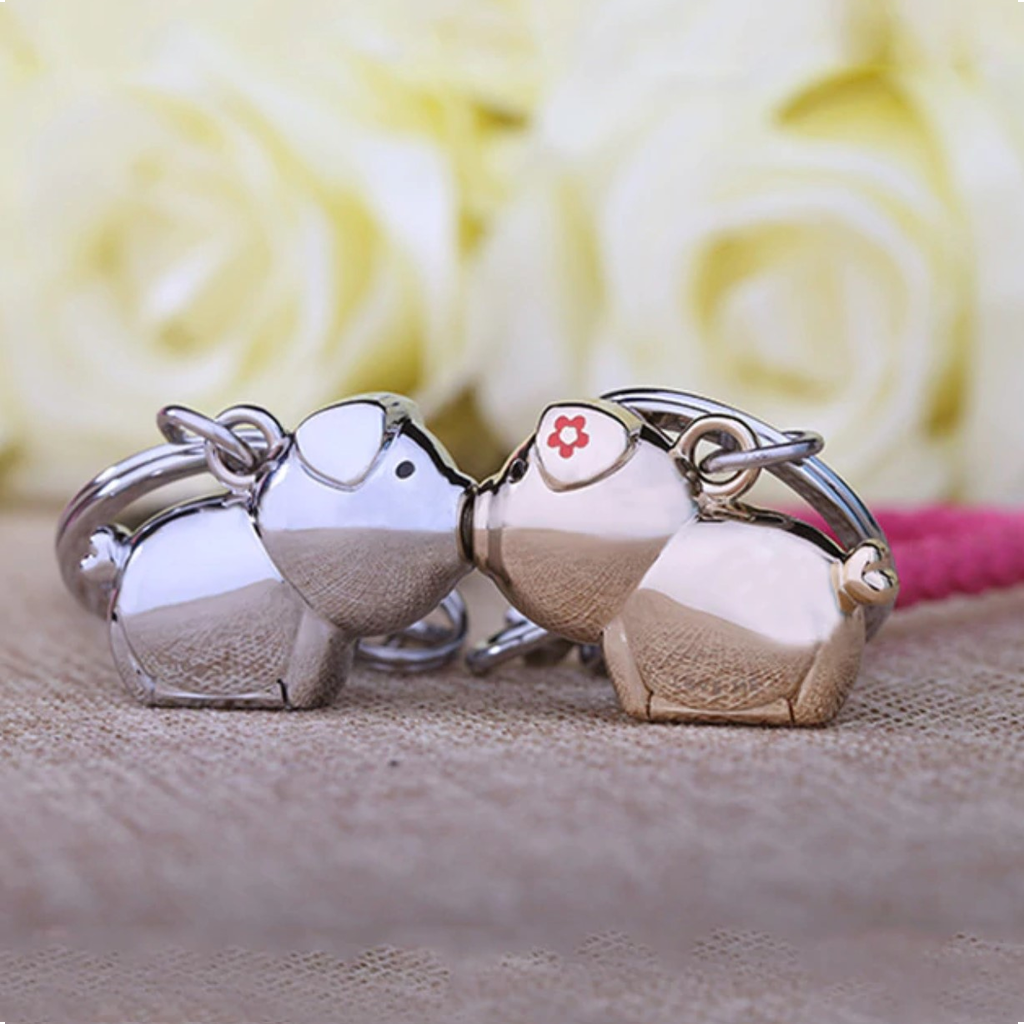 3D Pig Couple Keychain